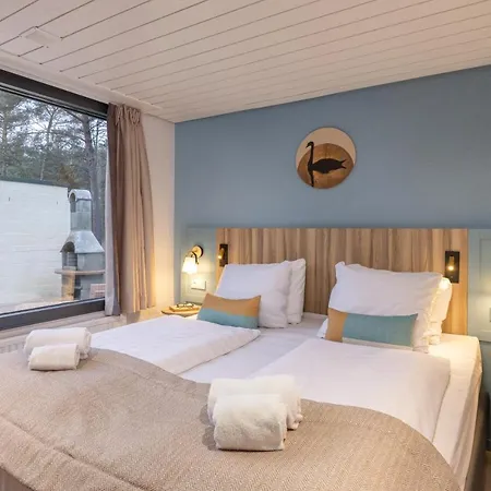 Hotel Center Parcs Vossemeren 3*